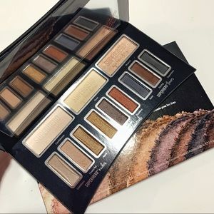 It Cosmetics Superhero Eyeshadow Palette
